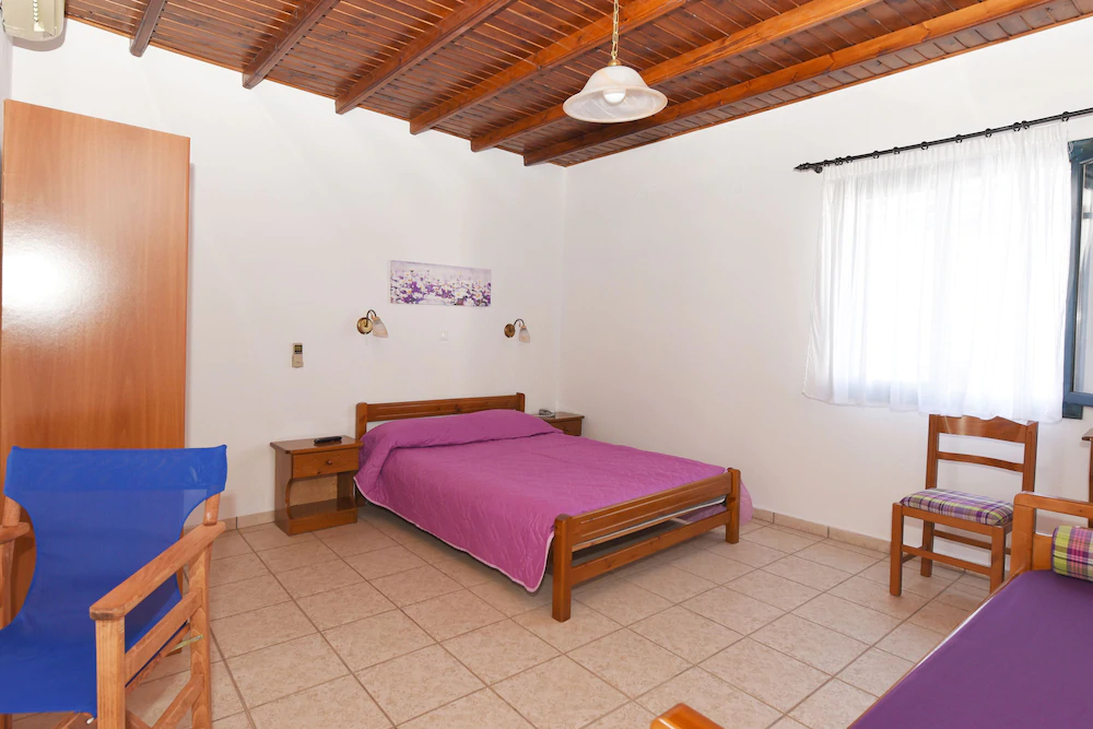 Glafki Studios & Apartments