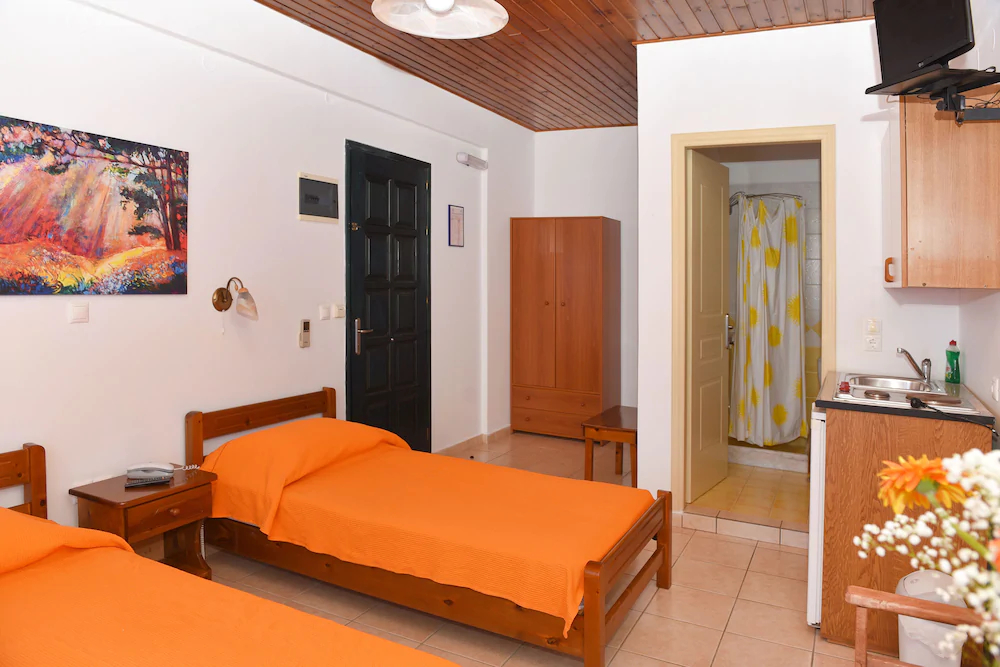 Glafki Studios & Apartments
