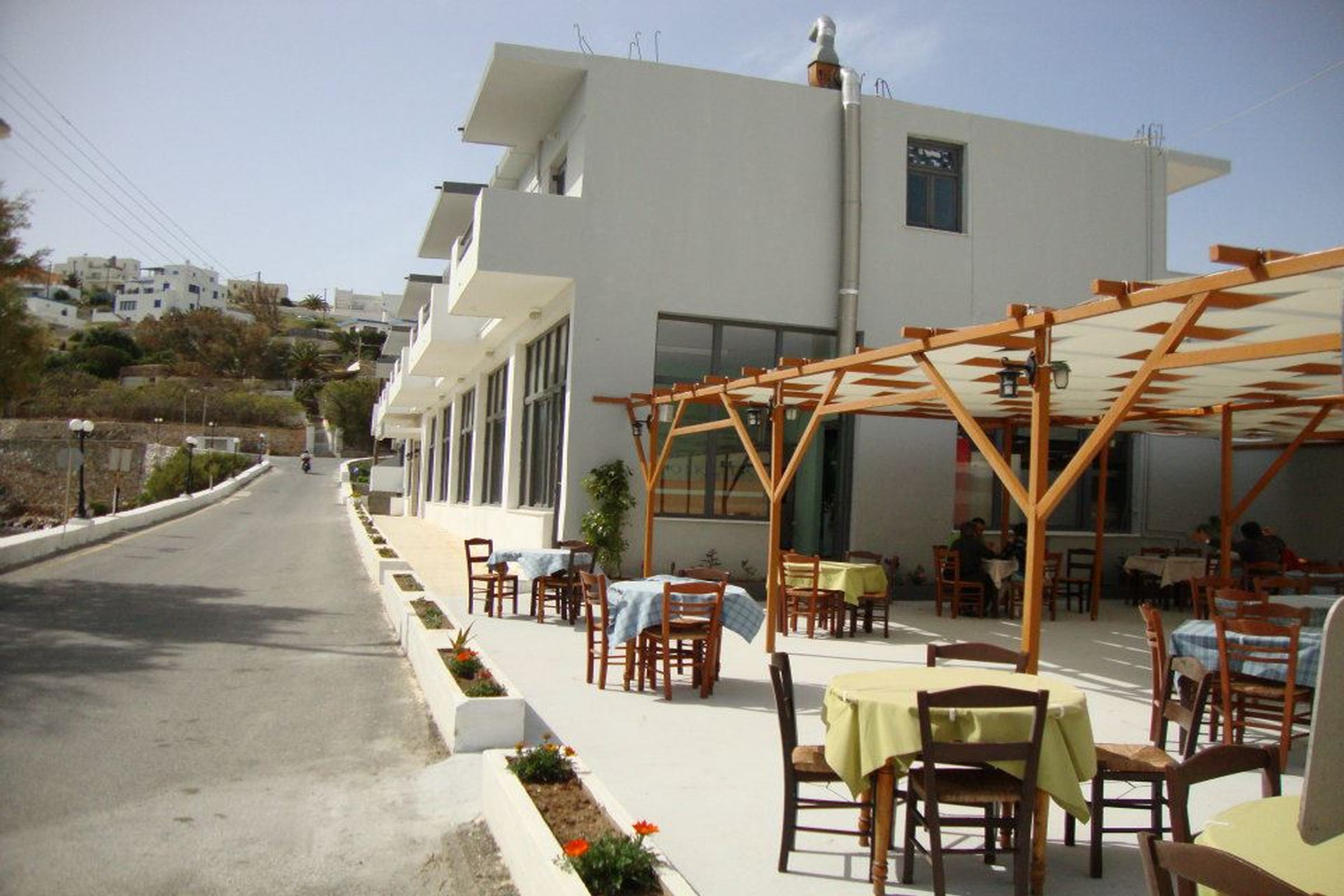 Vari Beach Hotel