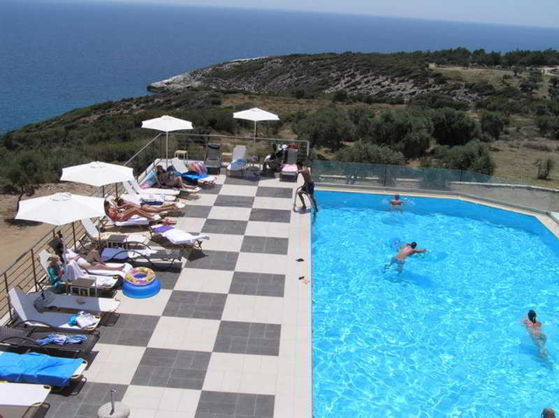 Aeolis Thassos Palace