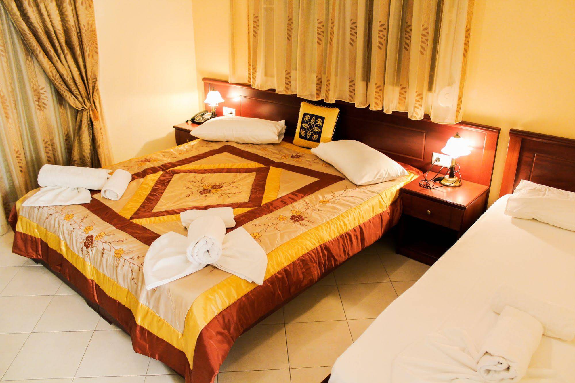 Diamond Hotel