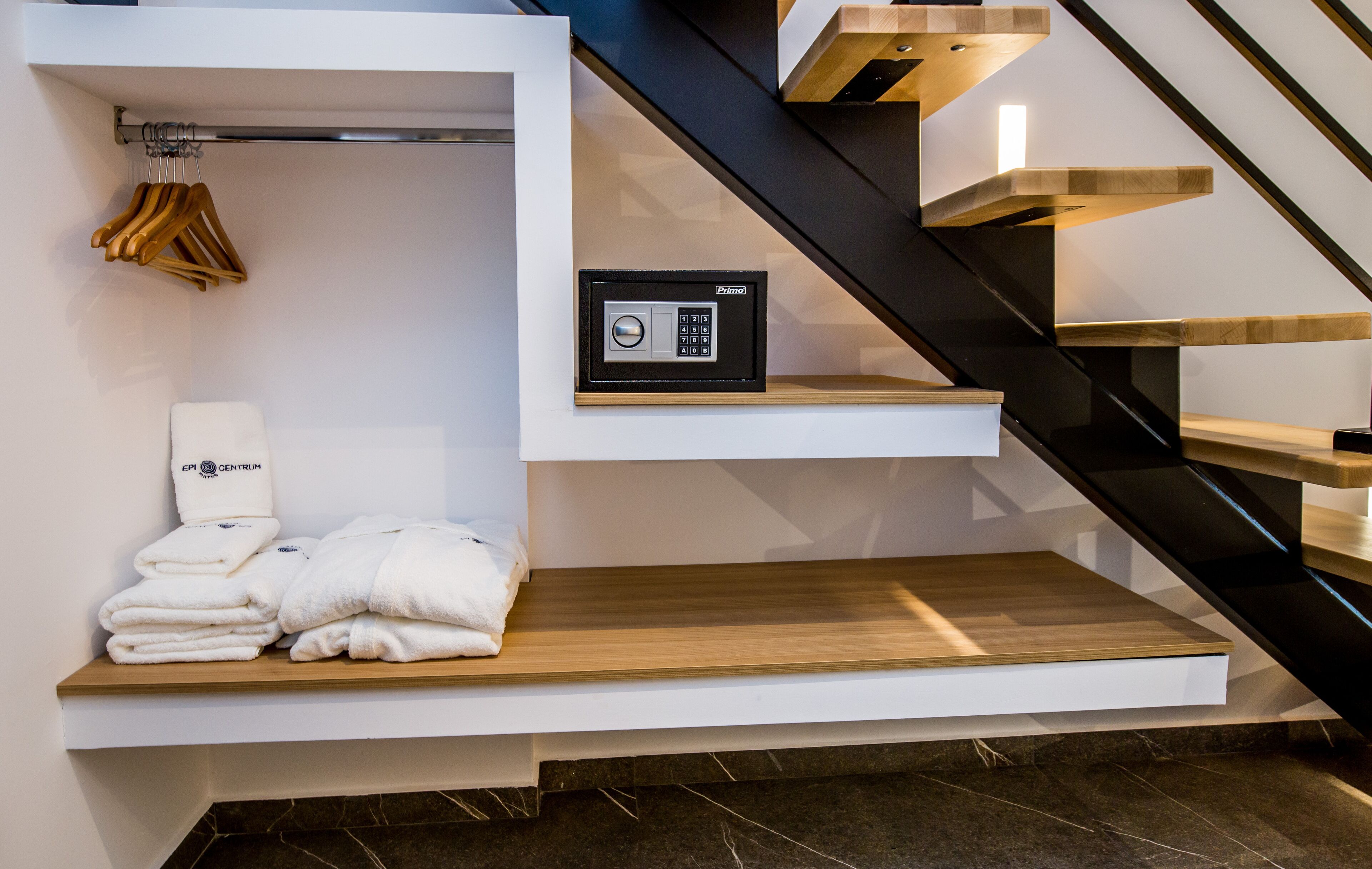 Epicentrum Suites
