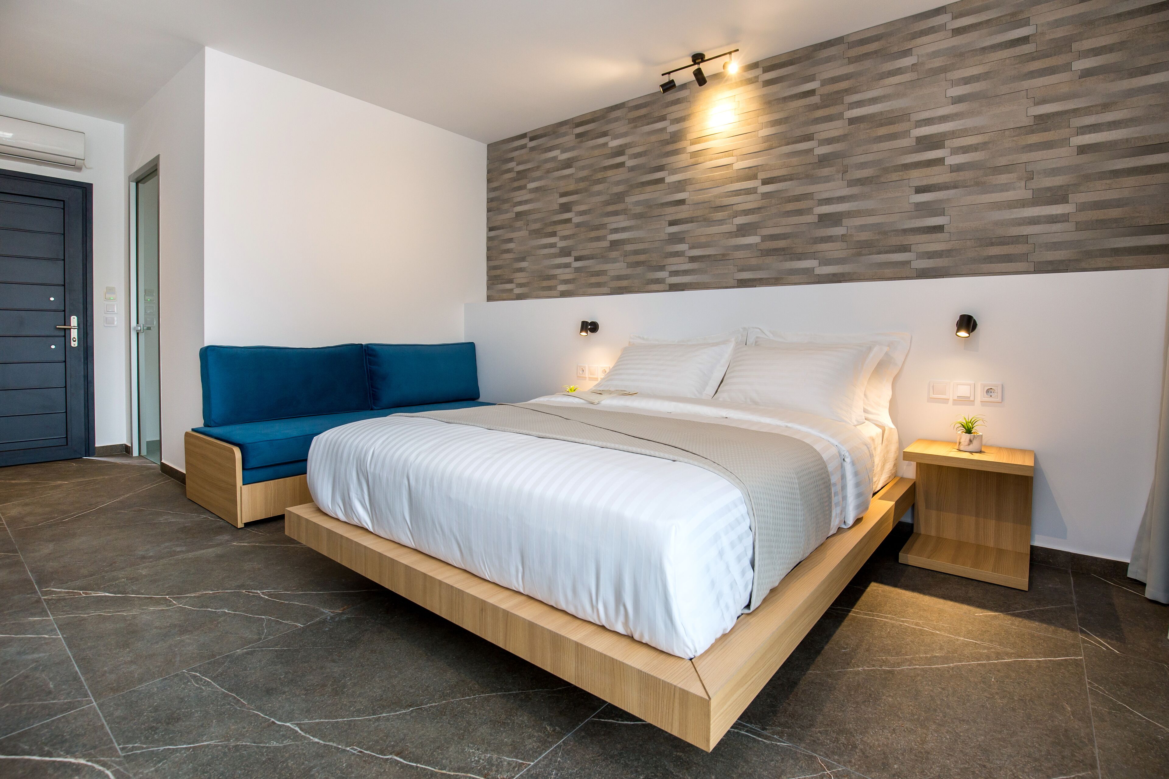 Epicentrum Suites