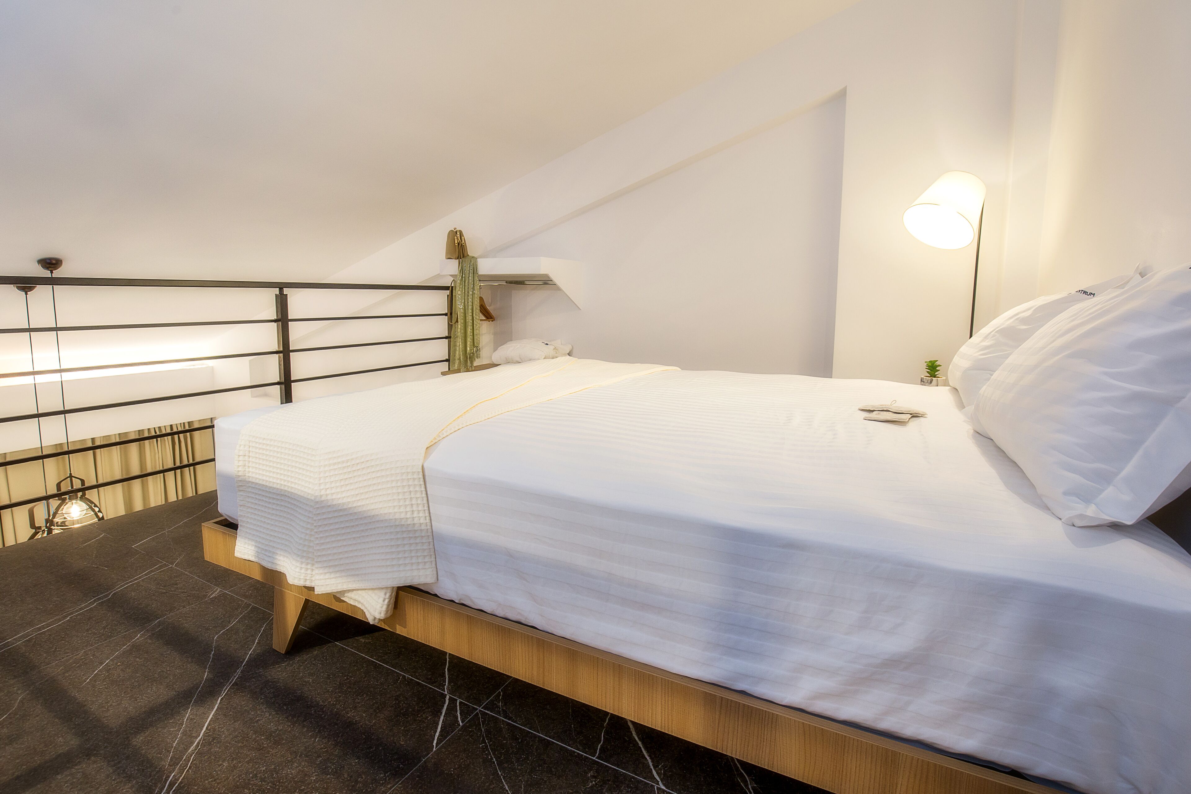 Epicentrum Suites
