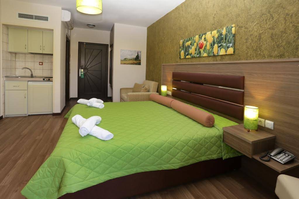 Garden Hotel
