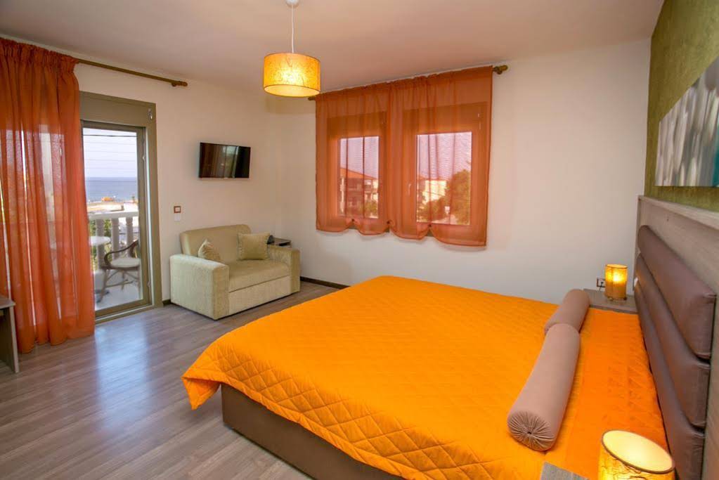 Garden Hotel