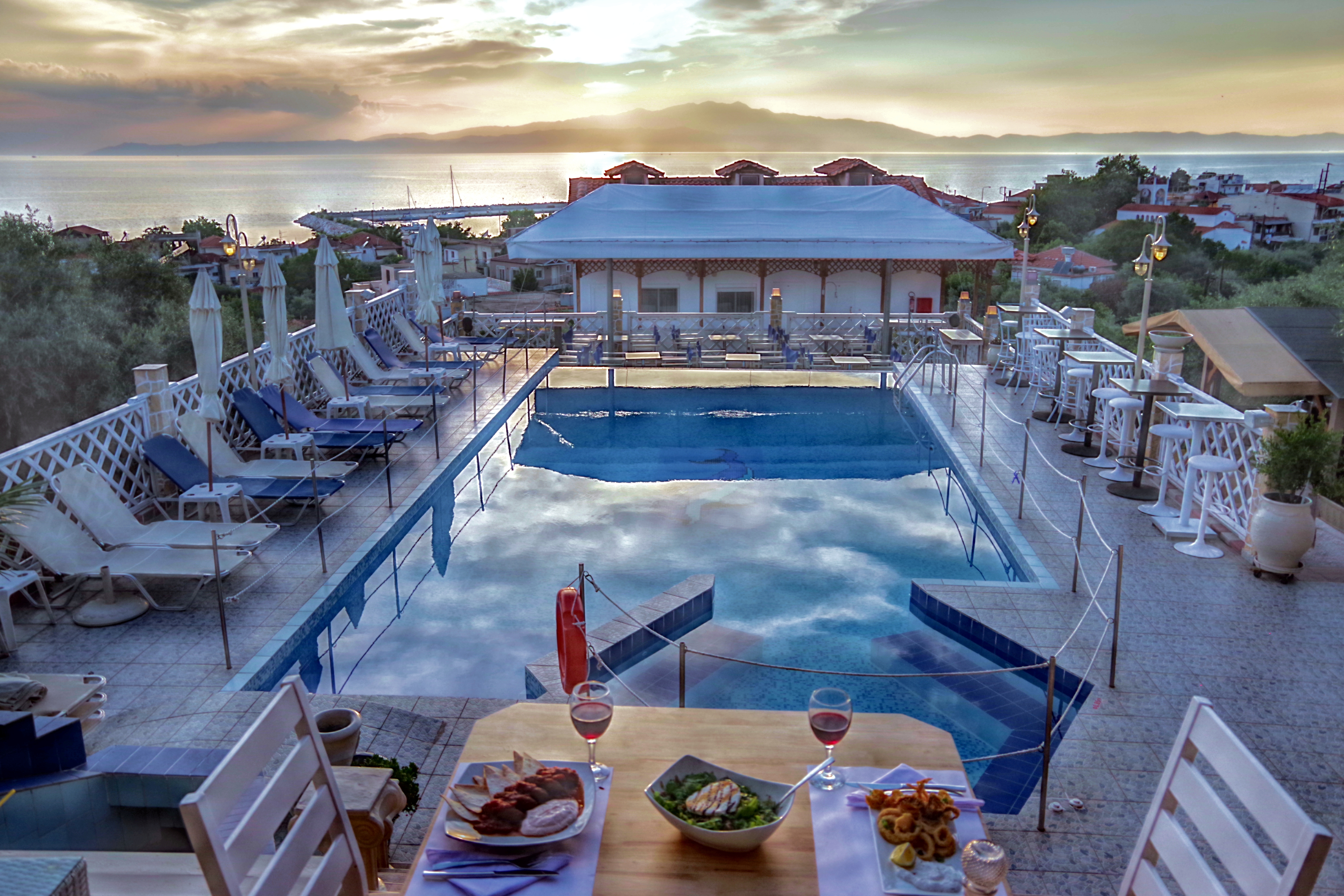 Anny Residences & Suites