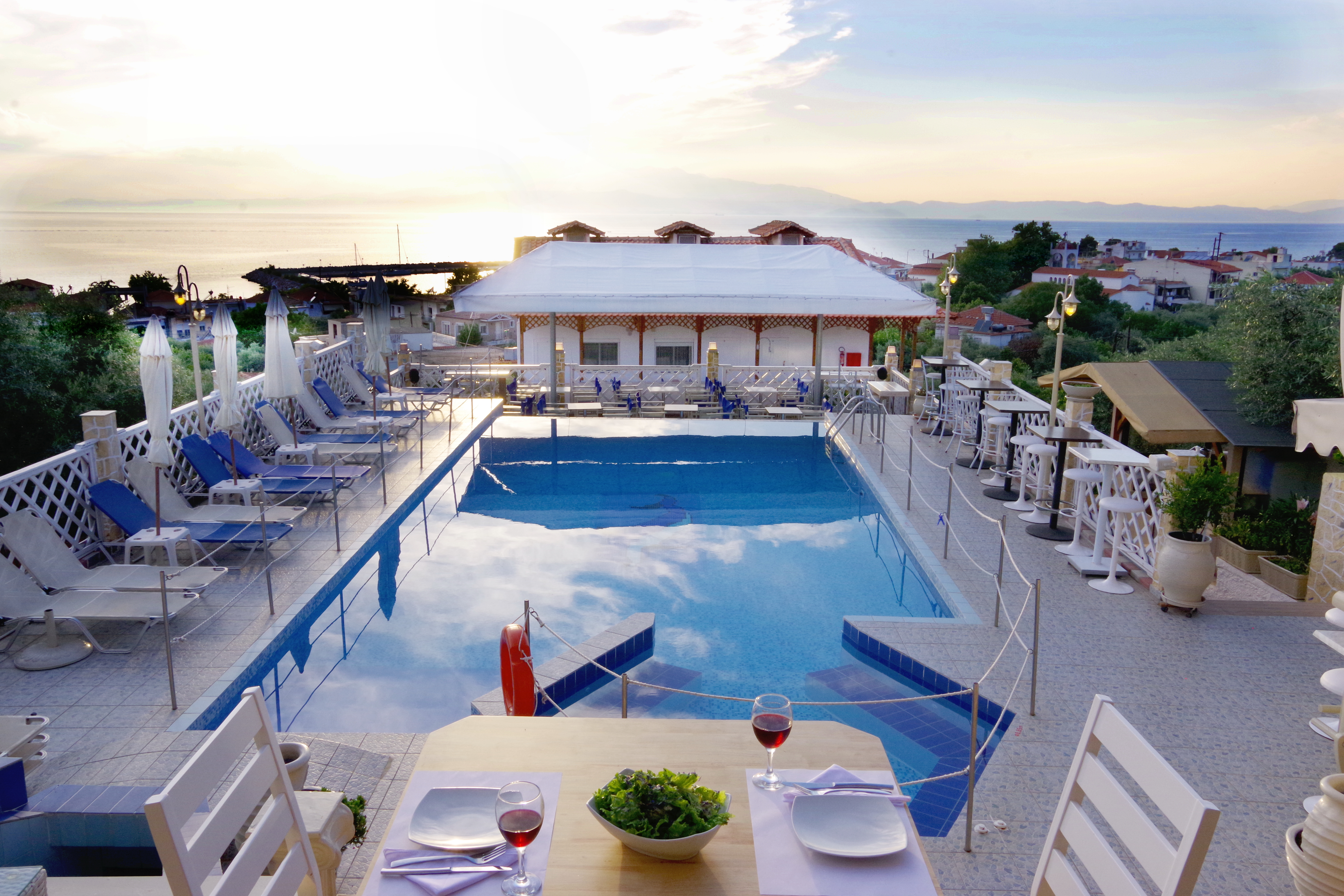 Anny Residences & Suites