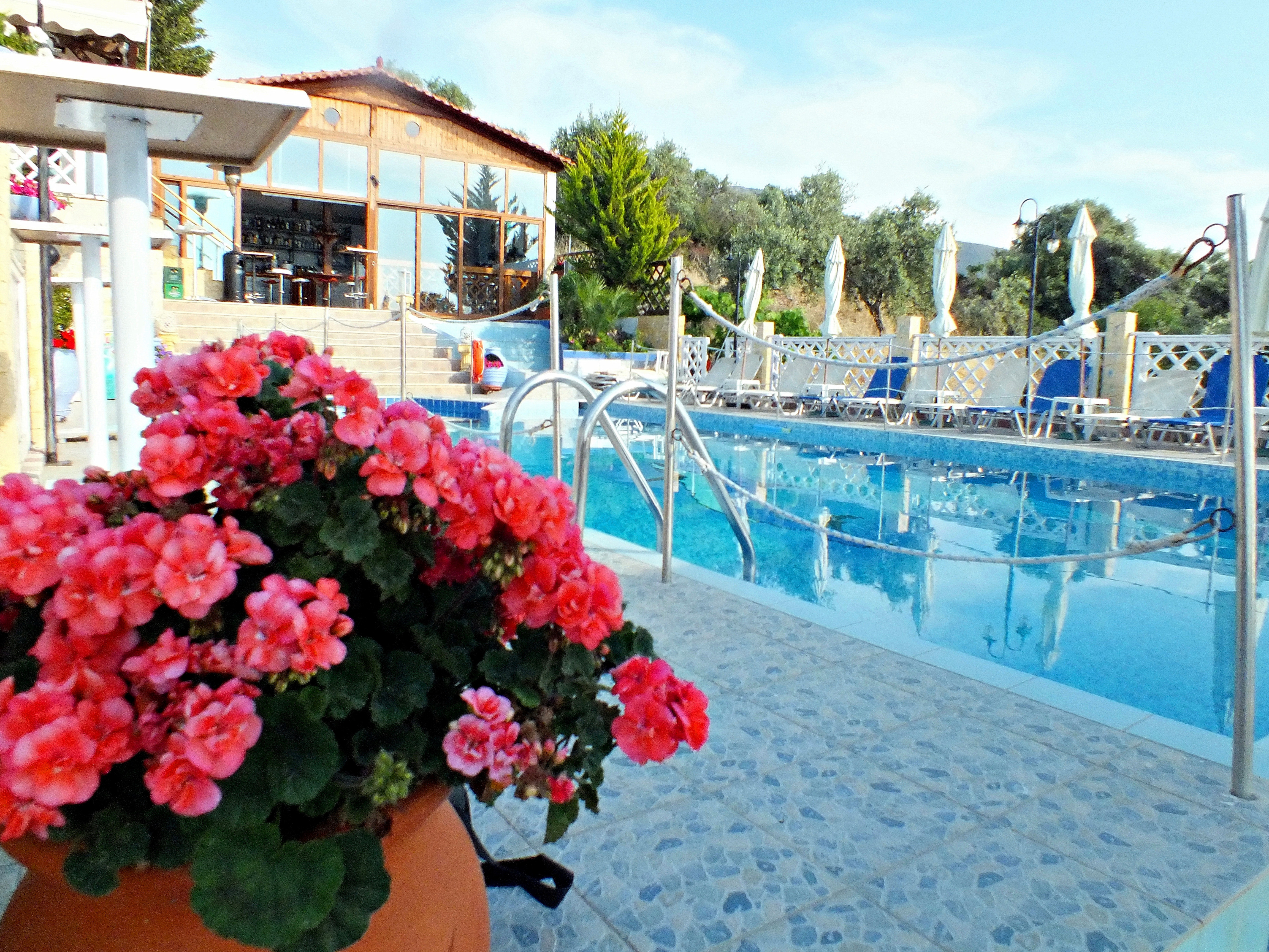 Anny Residences & Suites