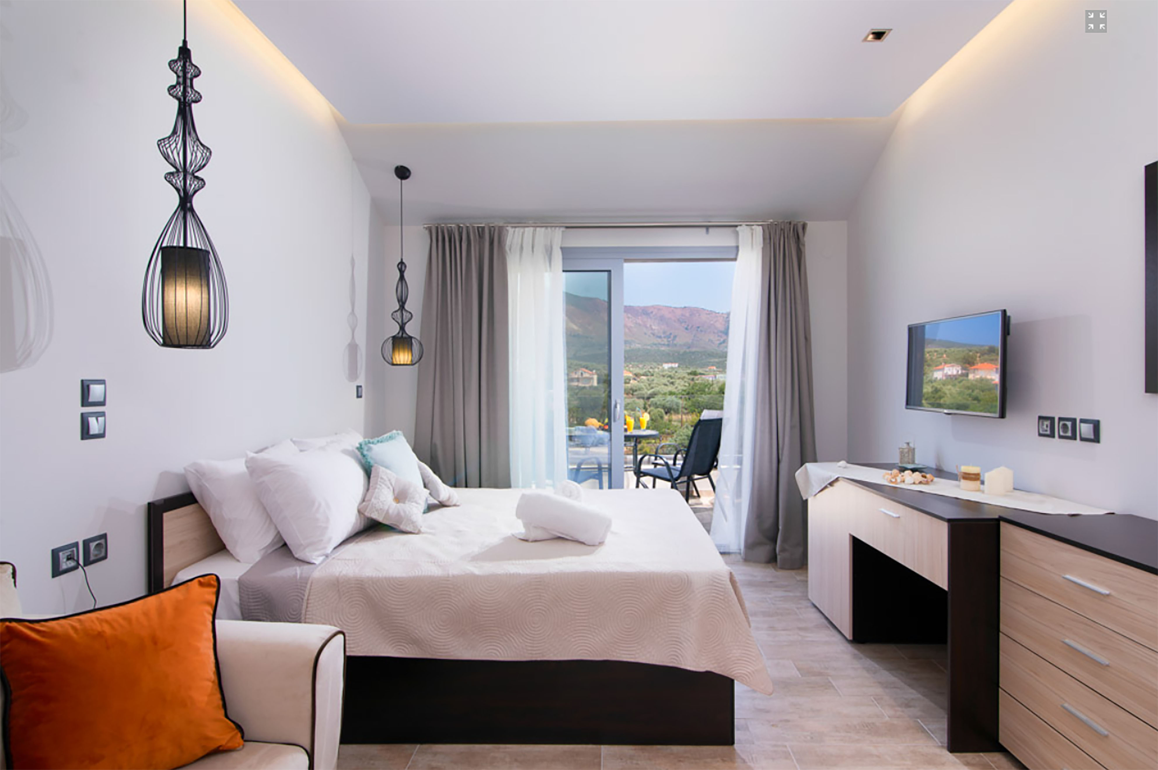 The Dome Luxury Hotel