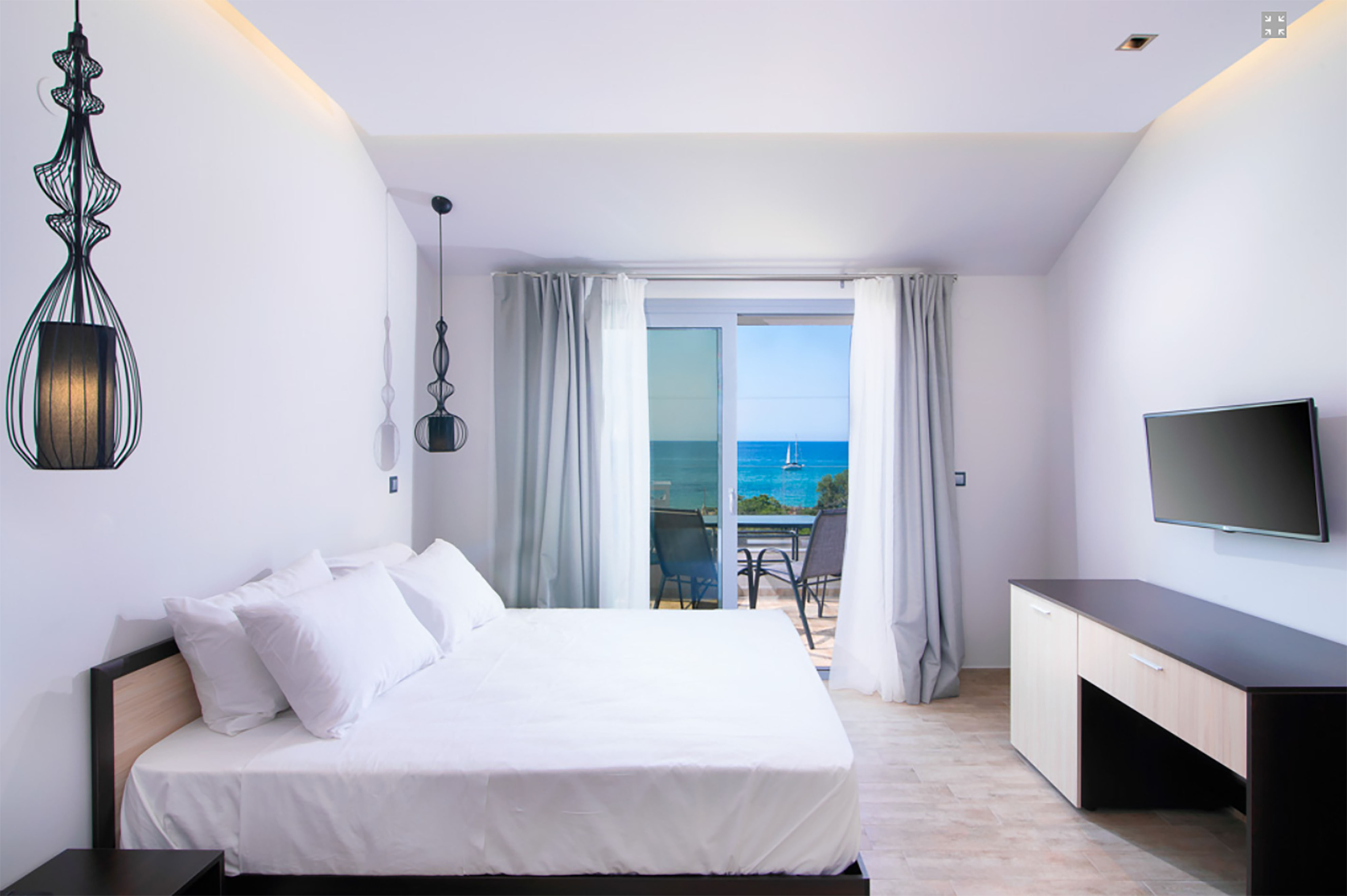 The Dome Luxury Hotel