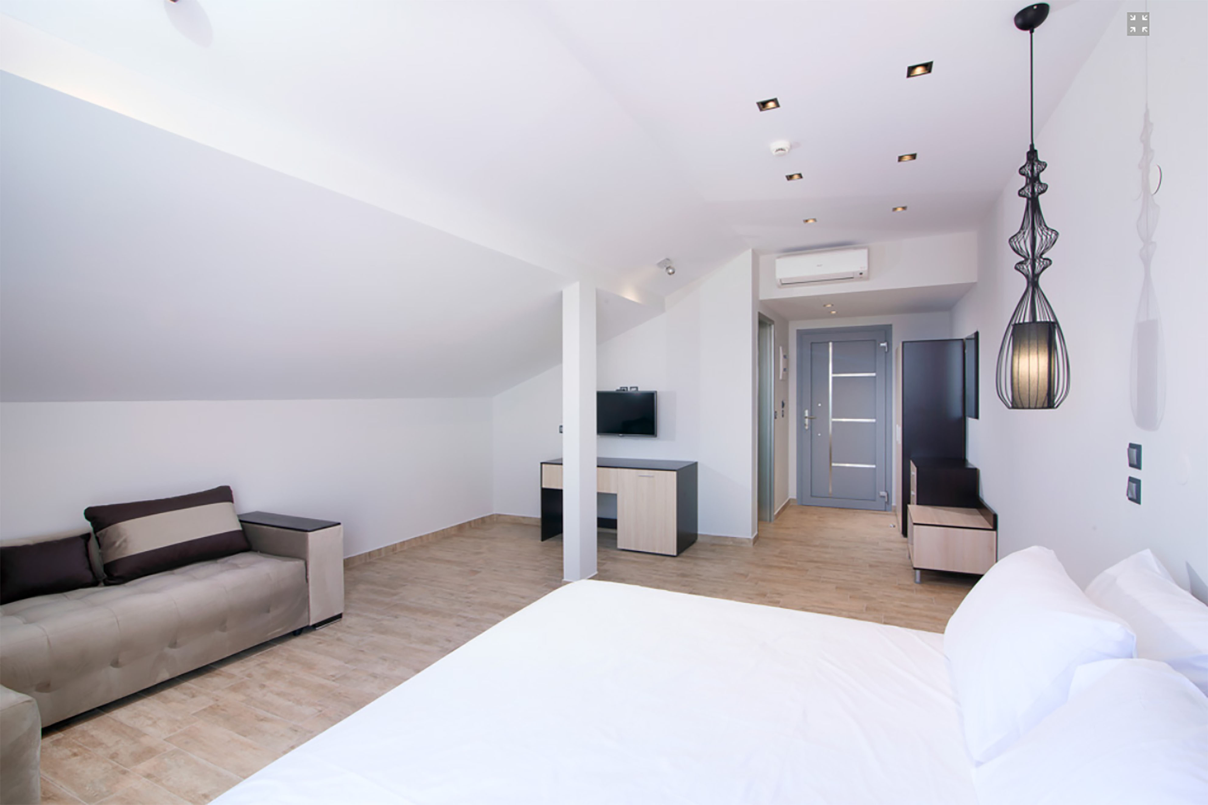 The Dome Luxury Hotel