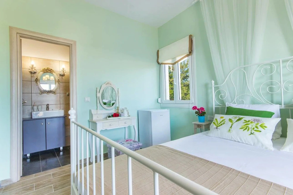 Vintage Place Rooms