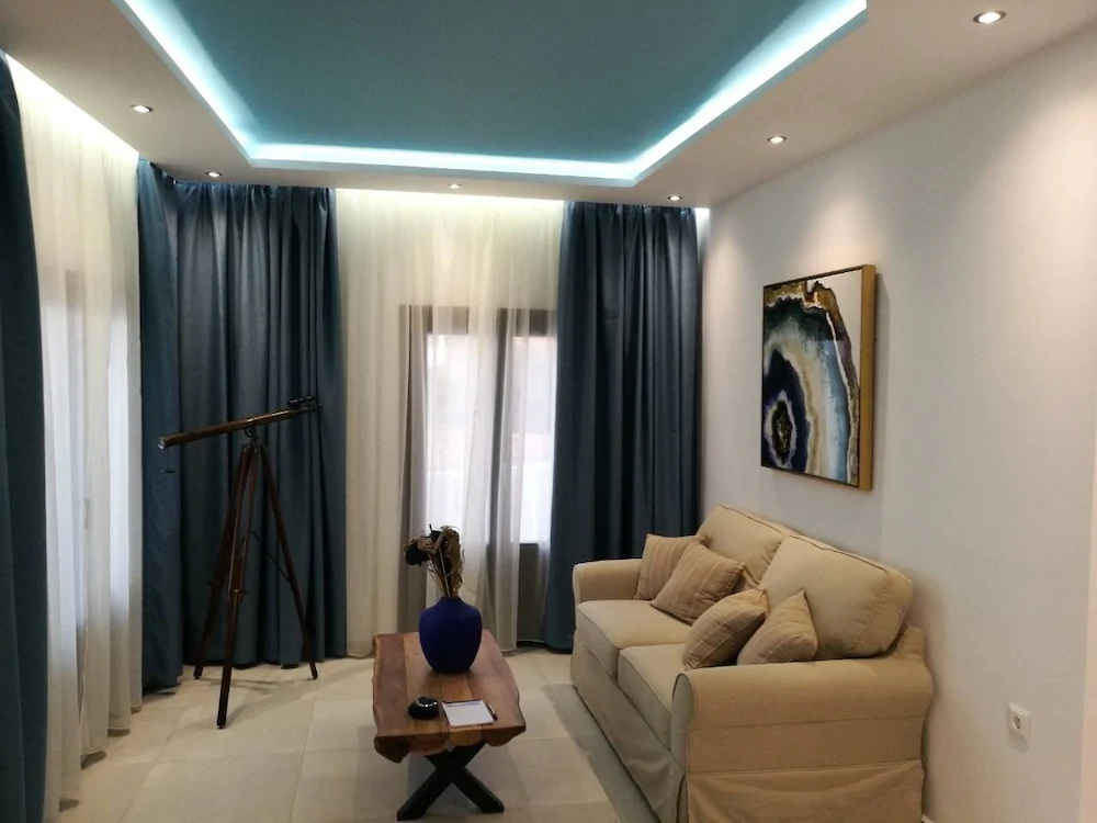 Theoxenia Suites