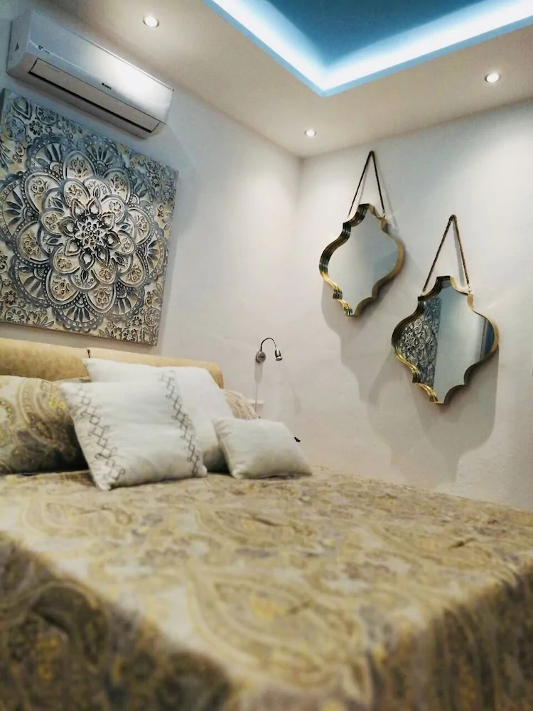 Theoxenia Suites