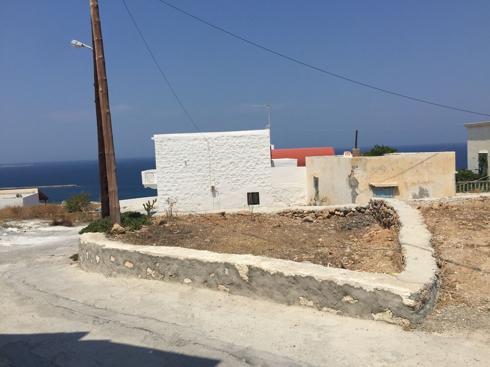 Theoxenia Suites
