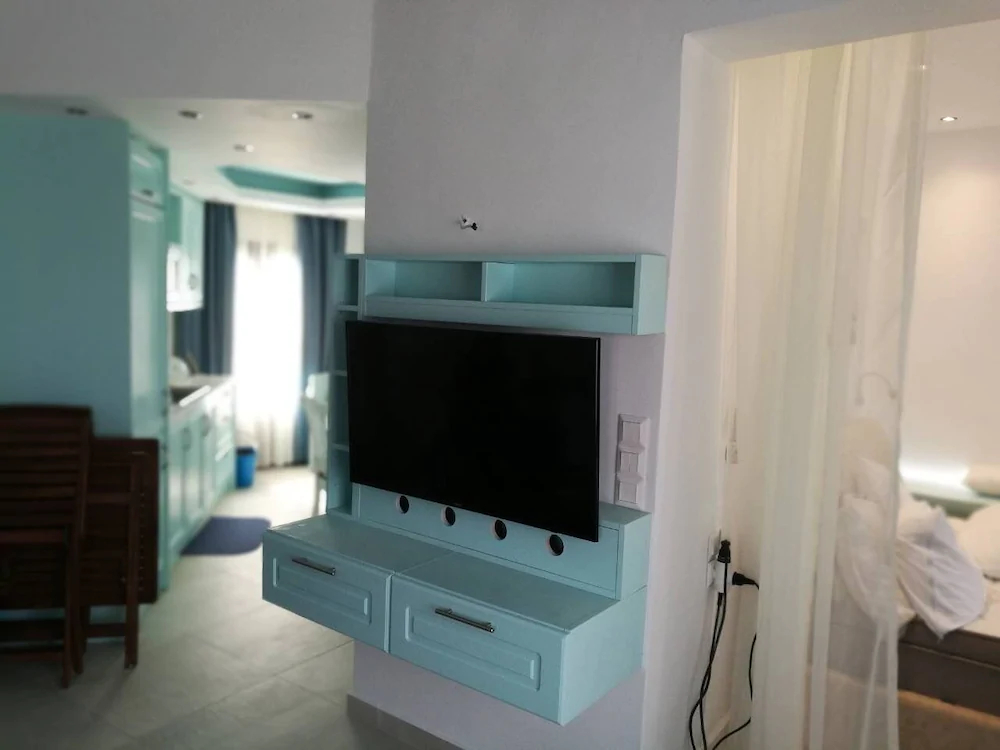 Theoxenia Suites
