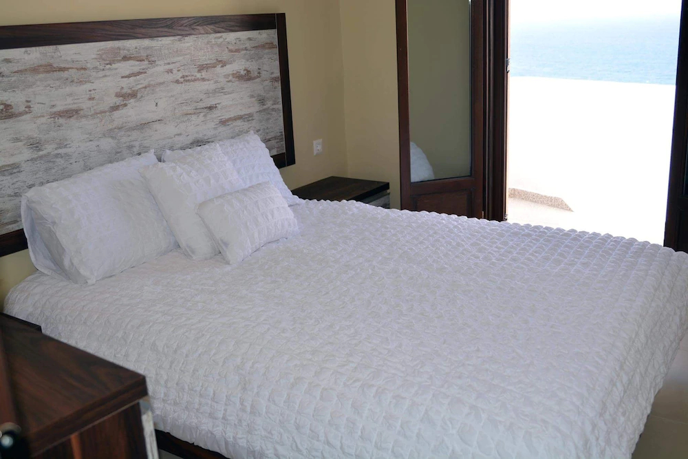 Theoxenia Suites