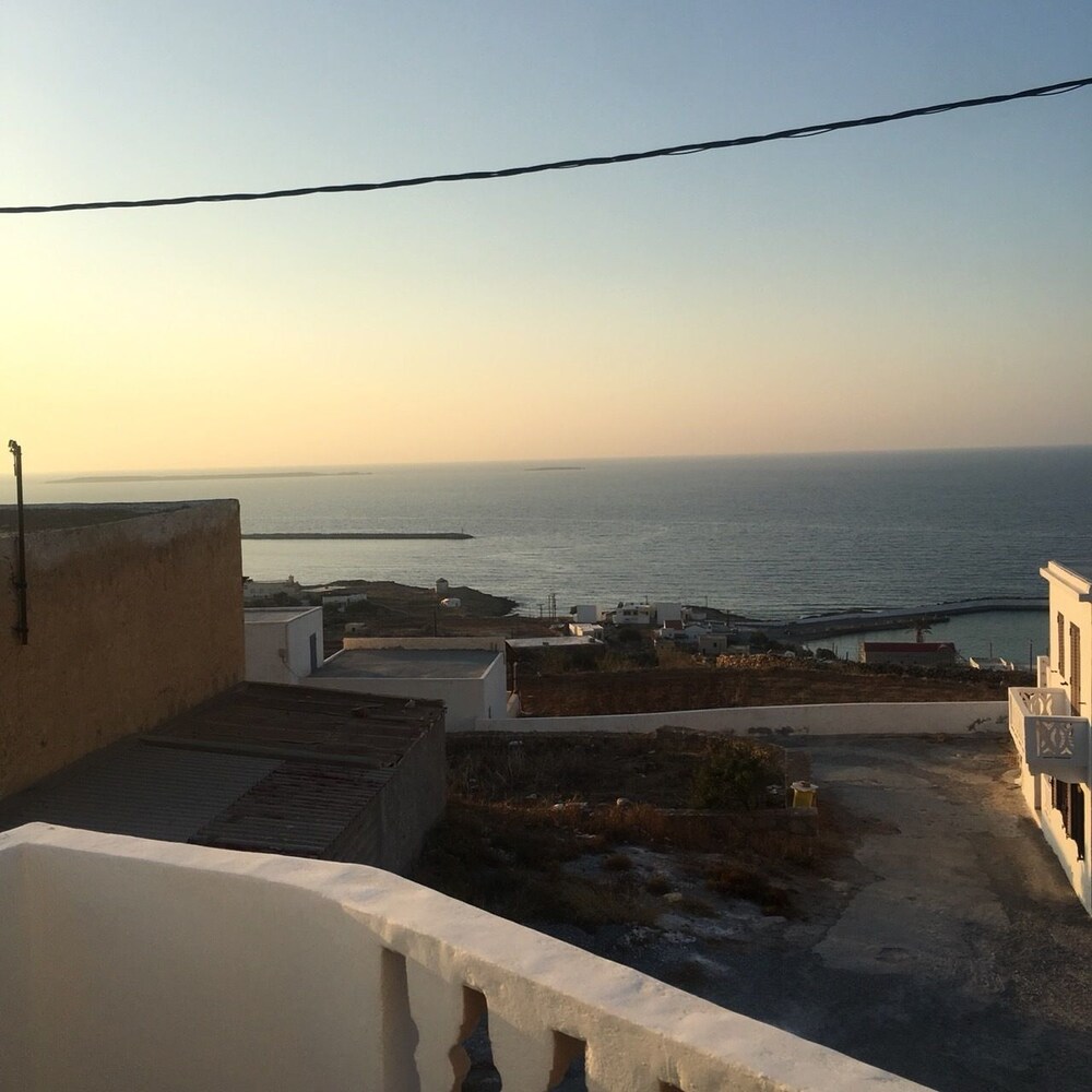 Theoxenia Suites