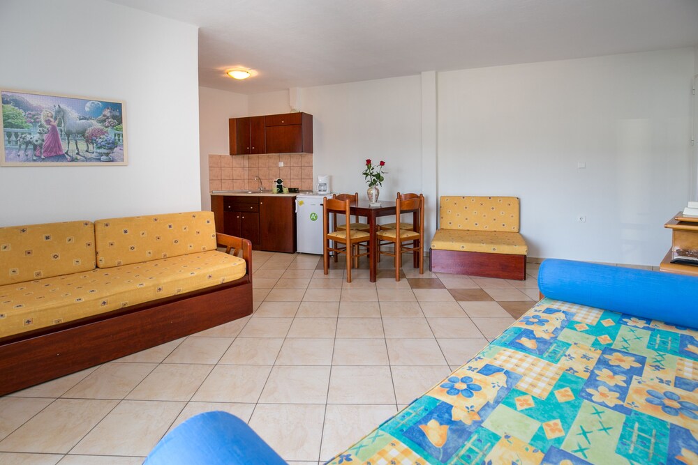 Apartments Lina