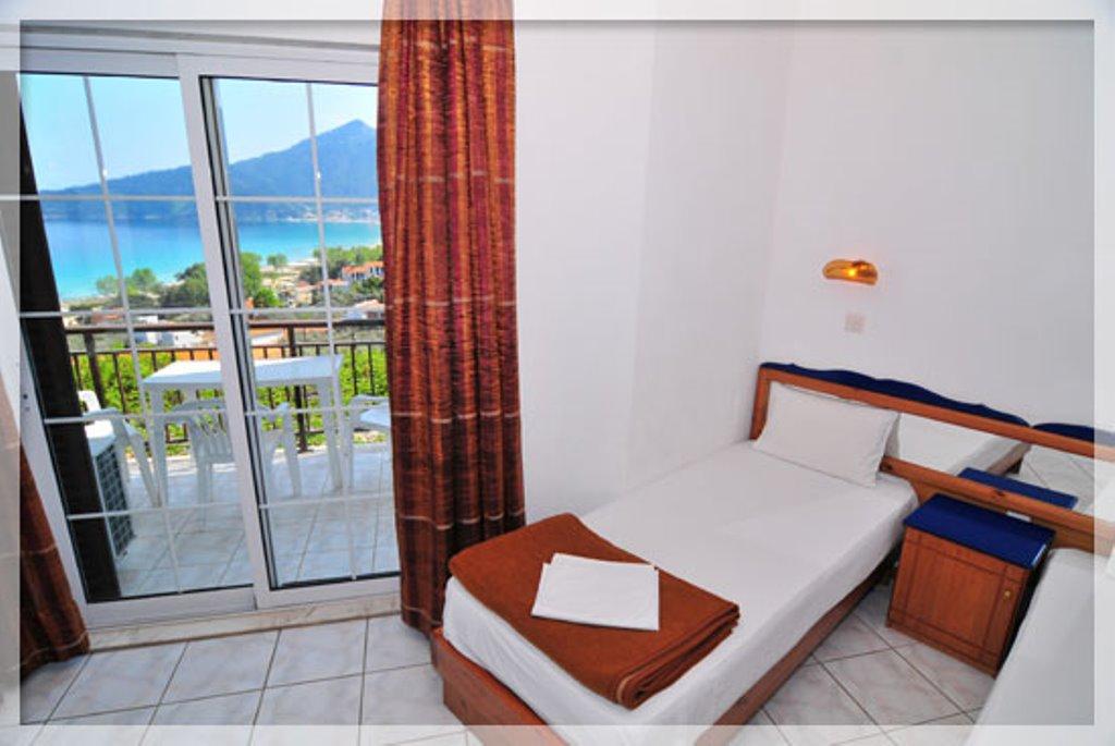 Hotel Emerald & Suites