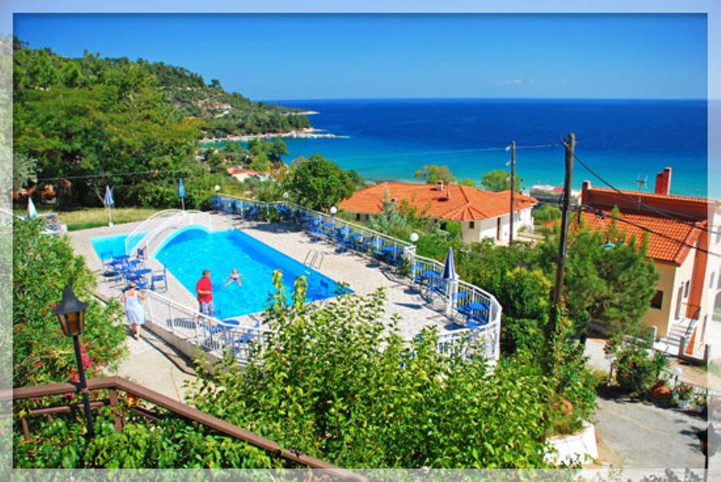 Hotel Emerald & Suites