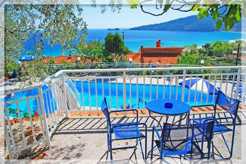 Hotel Emerald & Suites