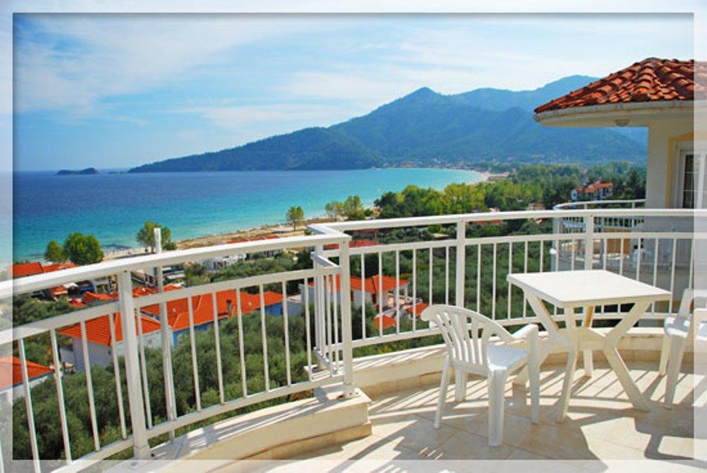 Hotel Emerald & Suites