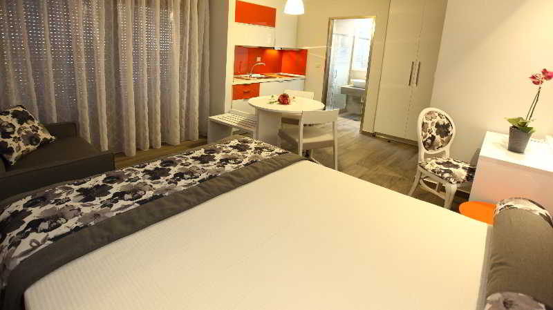 Mary’s Residence Suites & Luxury