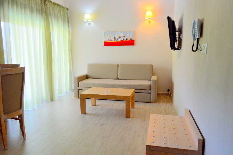 Mary’s Residence Suites & Luxury