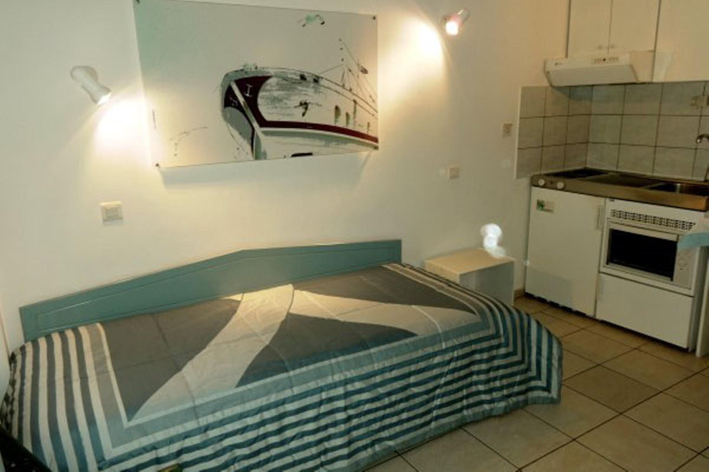 Kazaviti Hotel