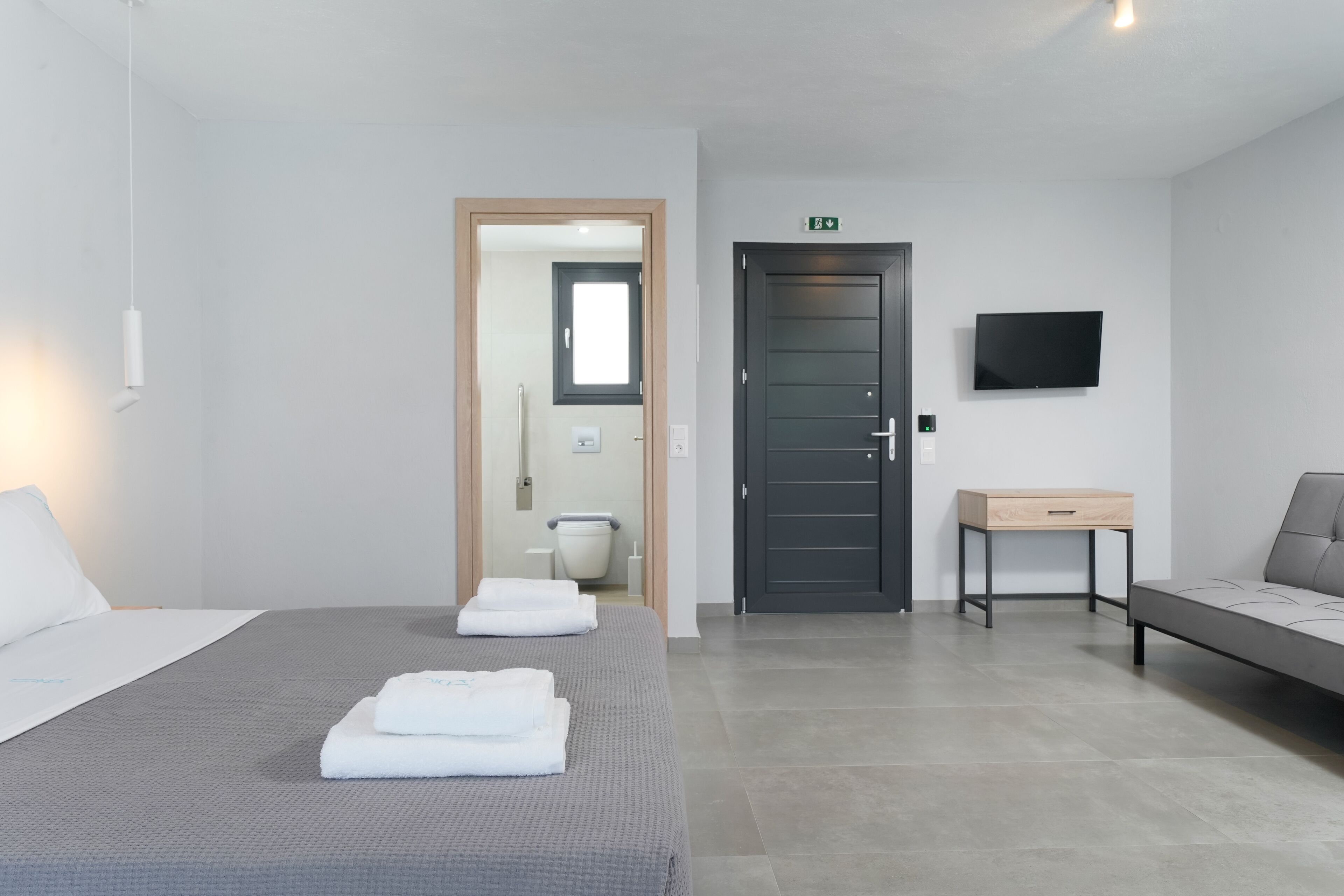 Olive Roots Luxury Suites