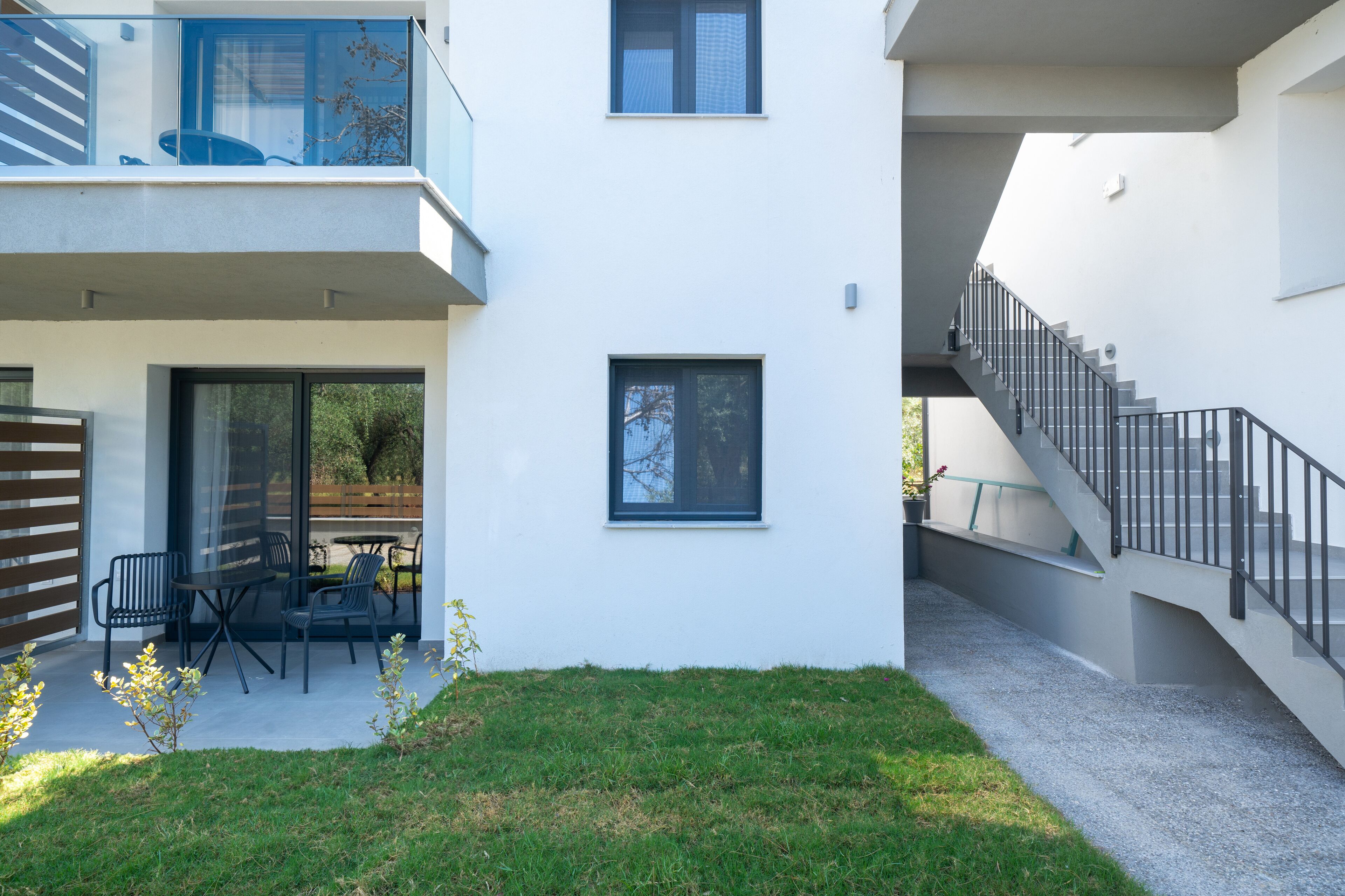 Olive Roots Luxury Suites