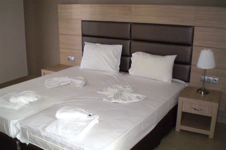 Rachoni Bay Hotel