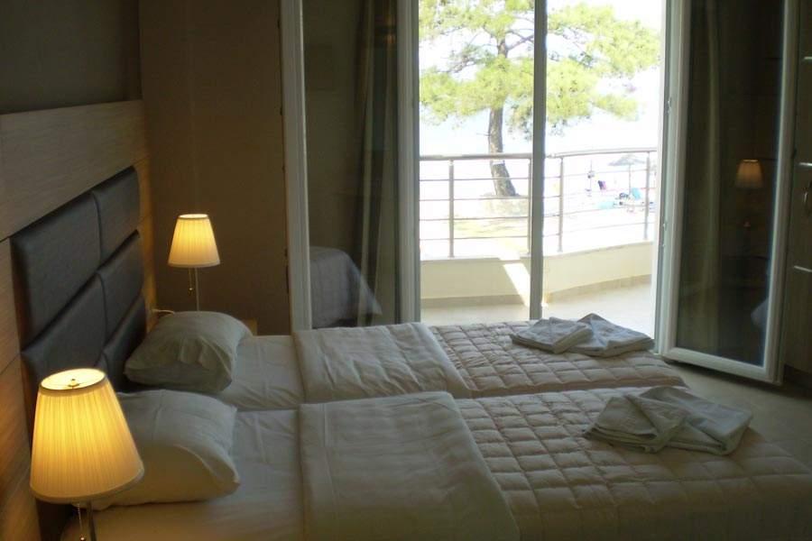Rachoni Bay Hotel