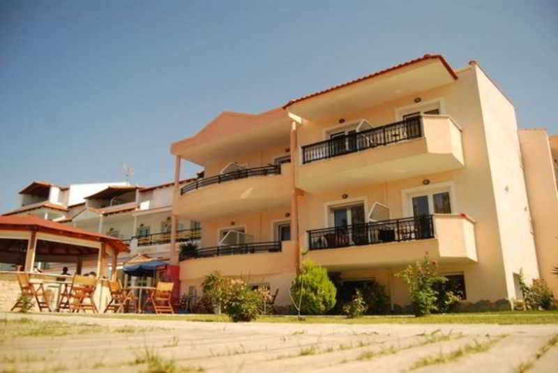 Rachoni Bay Hotel