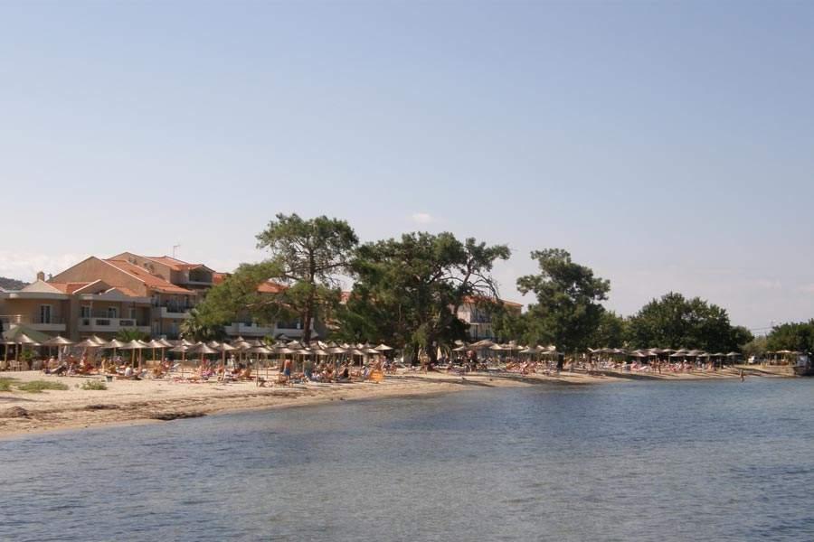 Rachoni Bay Hotel