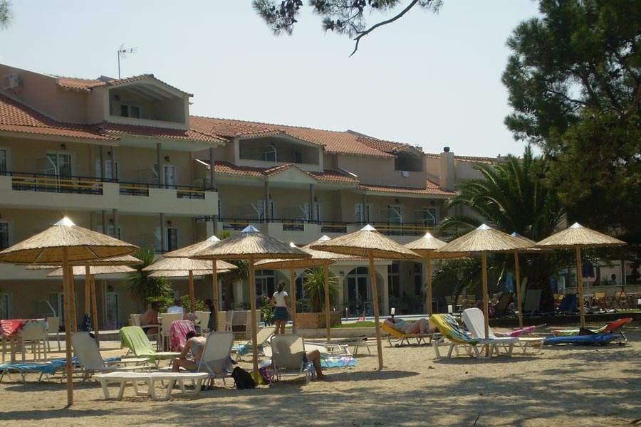 Rachoni Bay Hotel