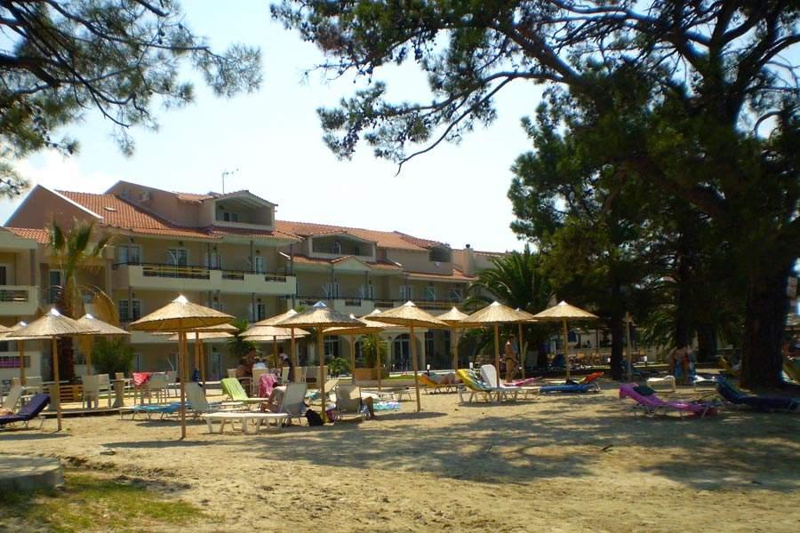 Rachoni Bay Hotel
