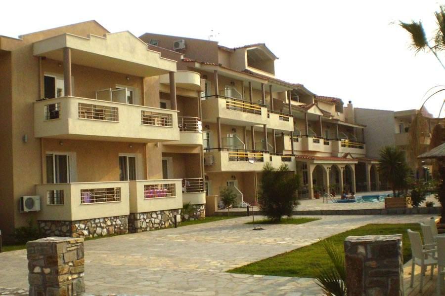 Rachoni Bay Hotel
