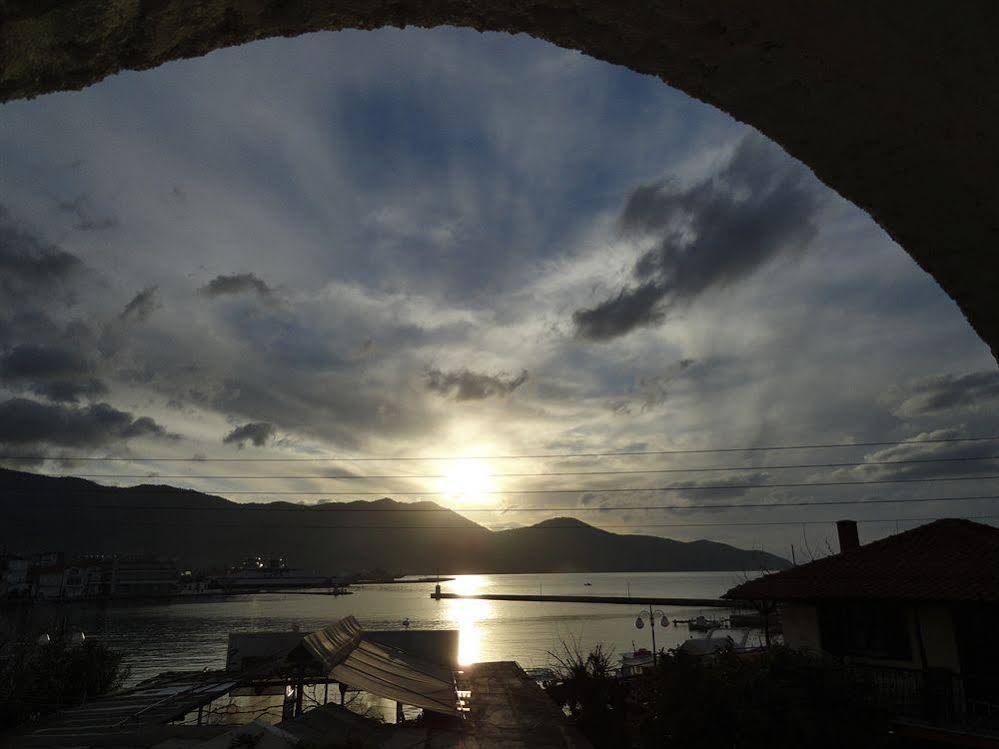 Captain's Beach Boutique Apartments