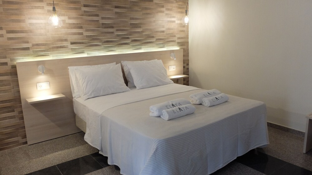Elata-Apartments
