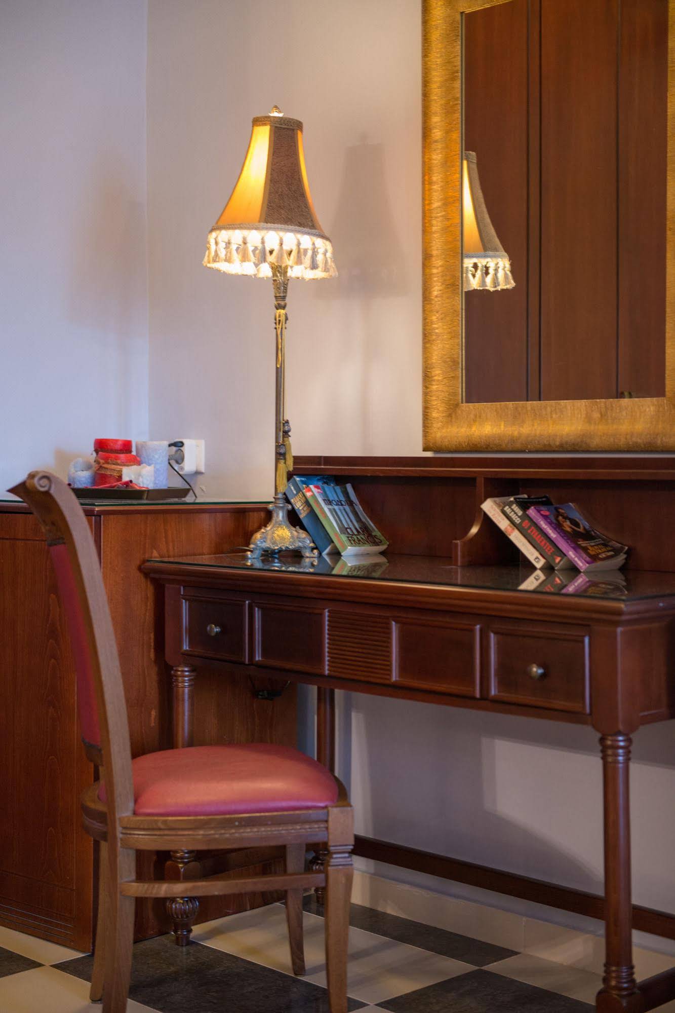 Enavlion Boutique Hotel Batagianni