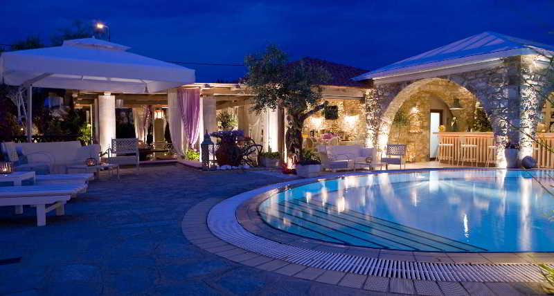Nikoleta Luxury Villa