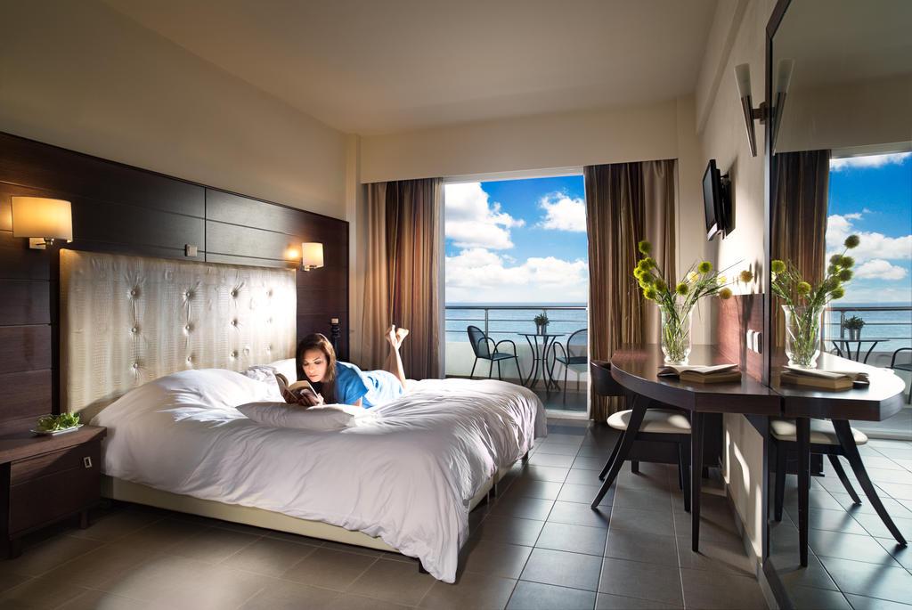 Blue Dream Palace Luxury Beach Resort