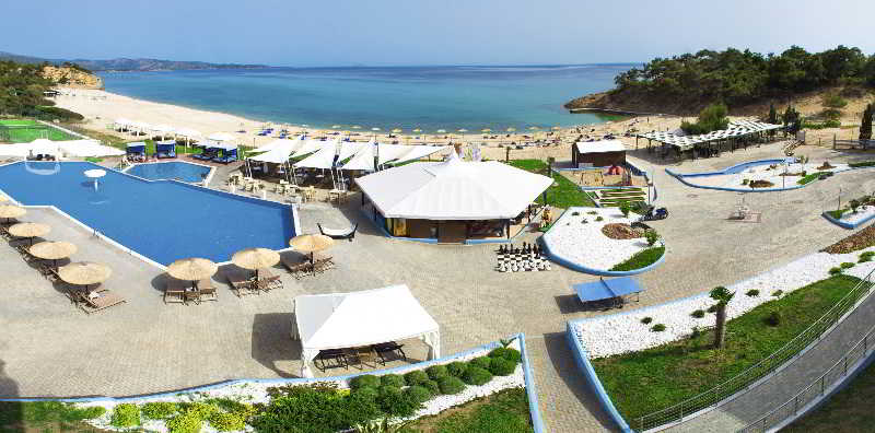 Blue Dream Palace Luxury Beach Resort