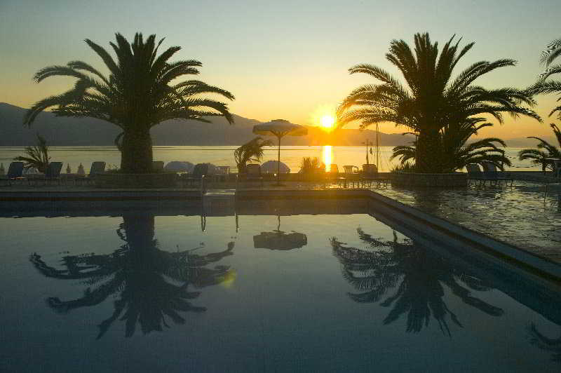 Long Beach Hotel