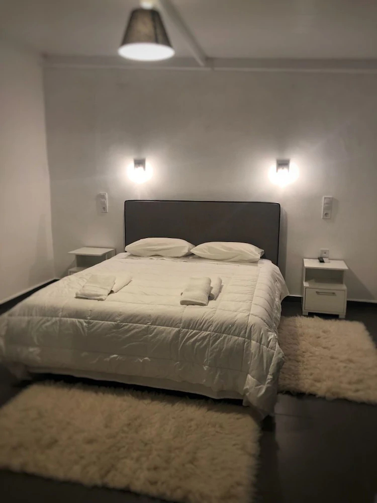 Leonidaion Guest House