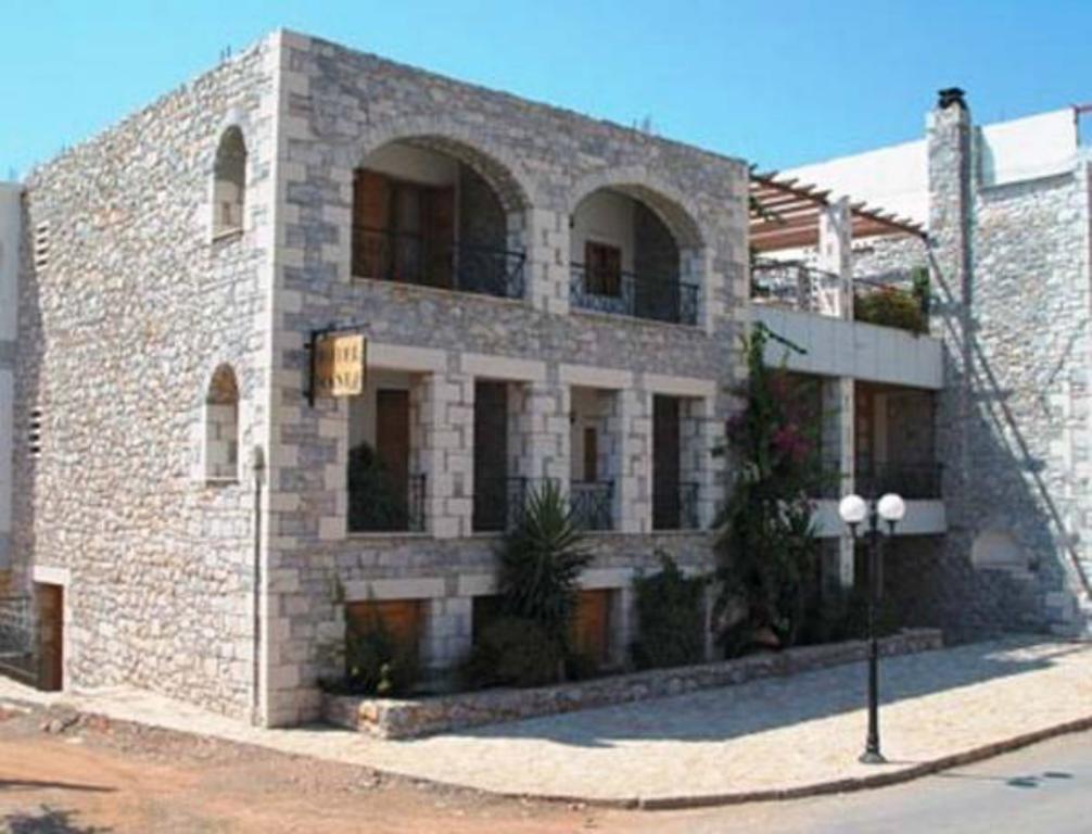 Hotel Mani