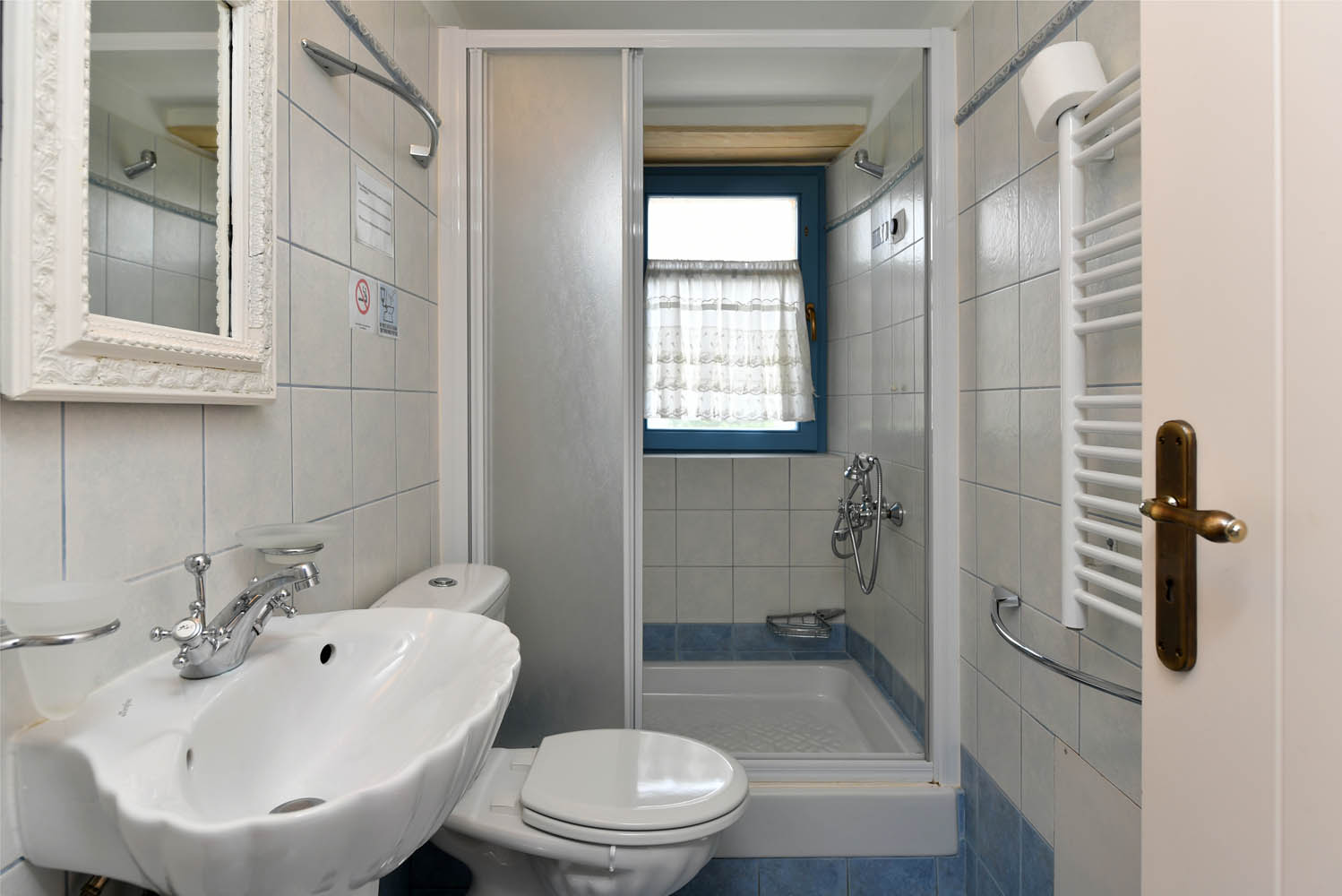Lithos Stone Suites